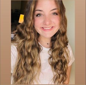 Meet your Posher, Lindsey